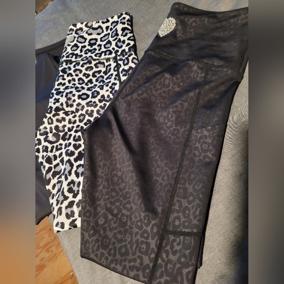 3 pairs of Love Her Shop leggings Size M - Picture 1 of 5